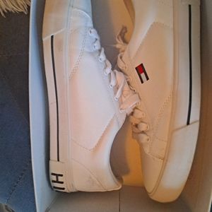 White Sneakers Tommy Hilfiger